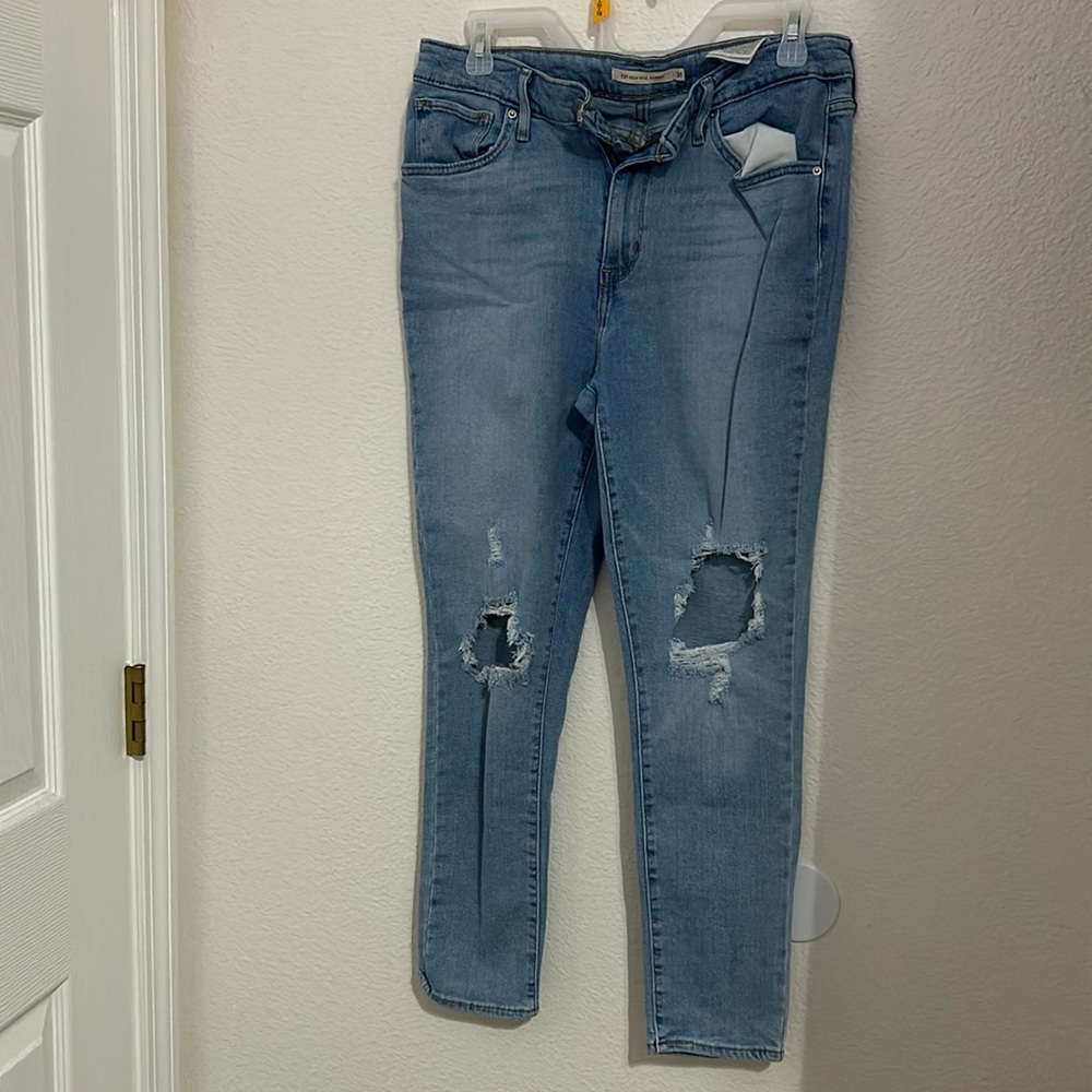 Levi’s Jeans